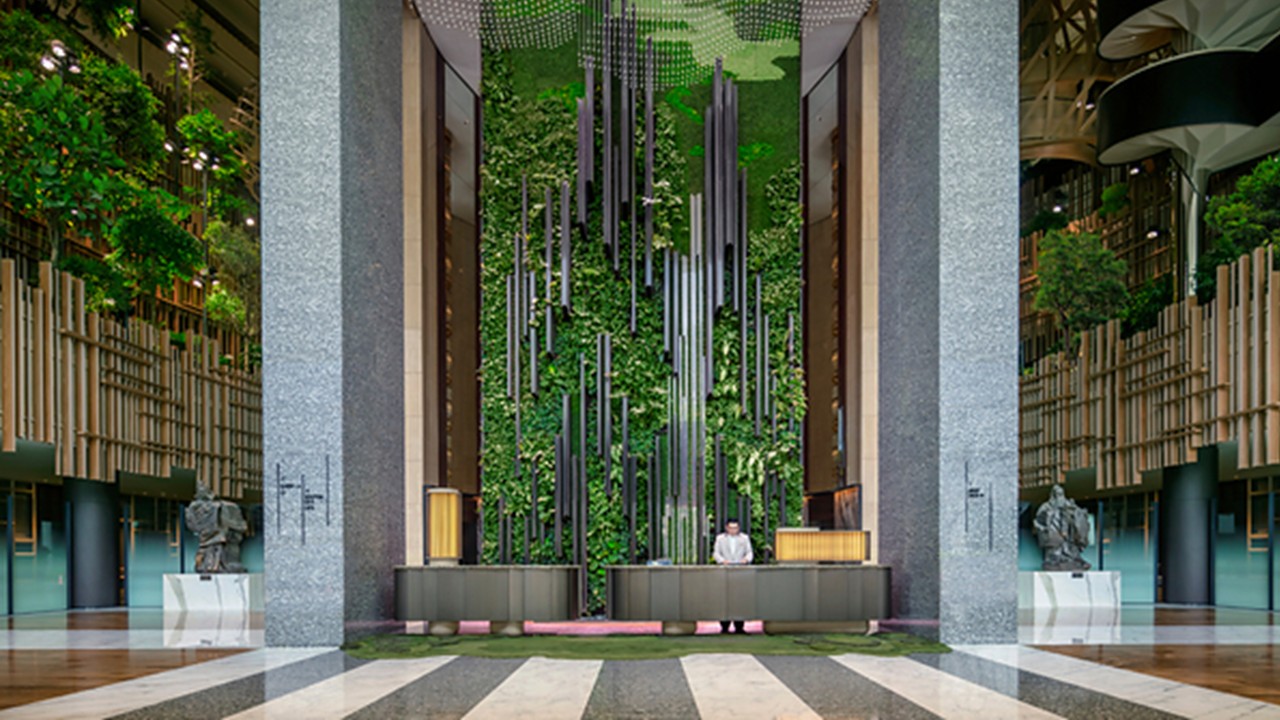 PARKROYAL COLLECTION Marina Bay Wins Fresh Recognition in Singapore’s Luxury Hotel Scene